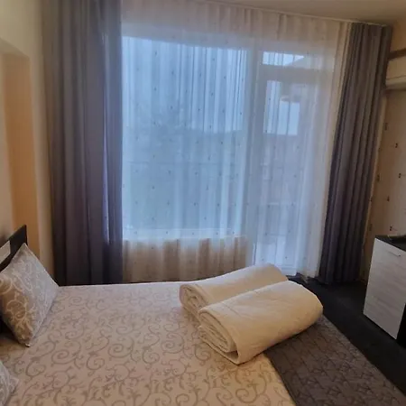 Housedenz 3* Chernomorets