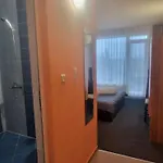 Housedenz 3* Τσερνομόρετς