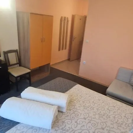 Konukevi Housedenz