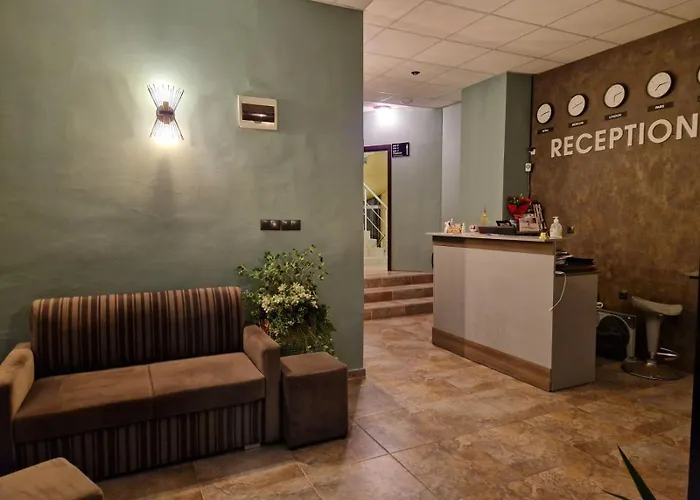 Housedenz 3* 切尔诺莫雷茨